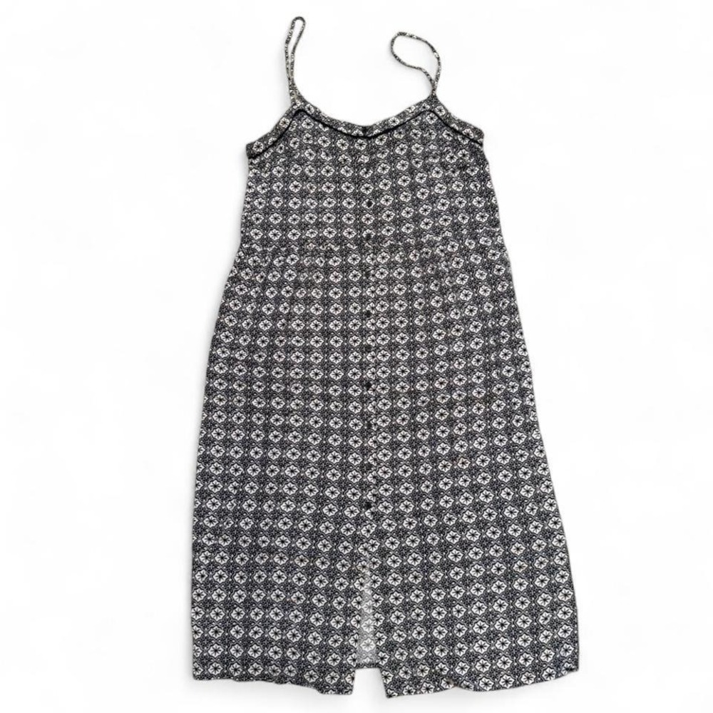 H&M white + black midi sleeveless dress